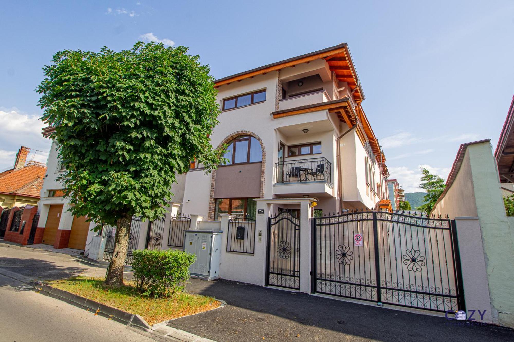 Cozy Brand New Boutique Aparthotel Brașov Exterior foto