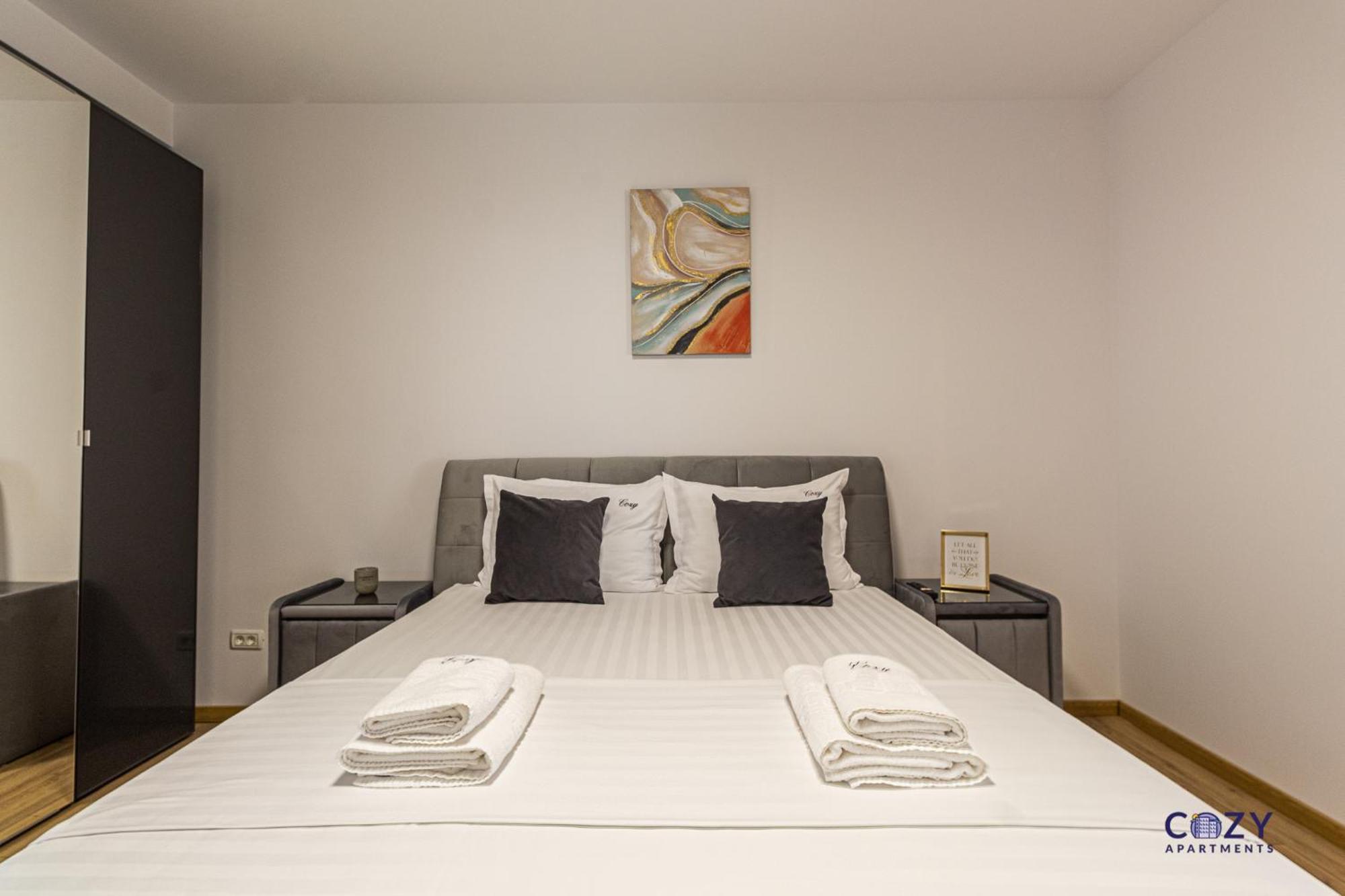 Cozy Brand New Boutique Aparthotel Brașov Exterior foto